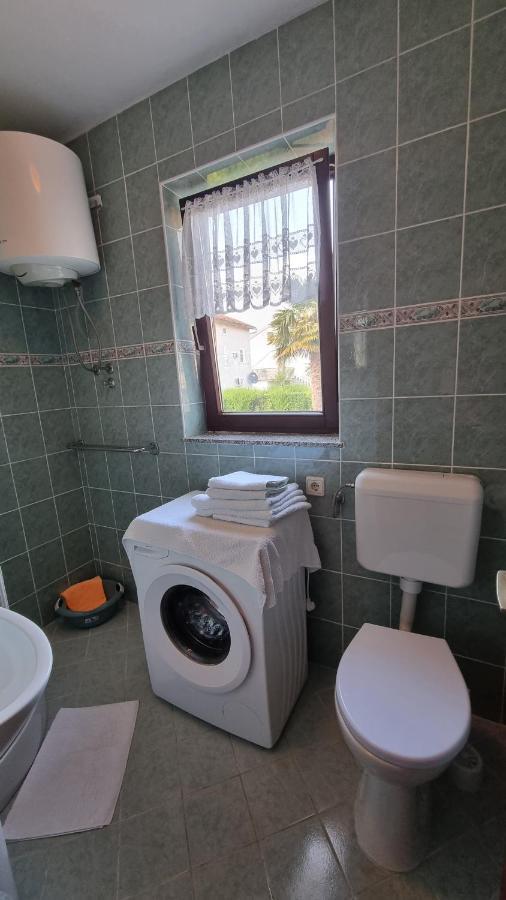 Apartment Marina Porat  Bagian luar foto
