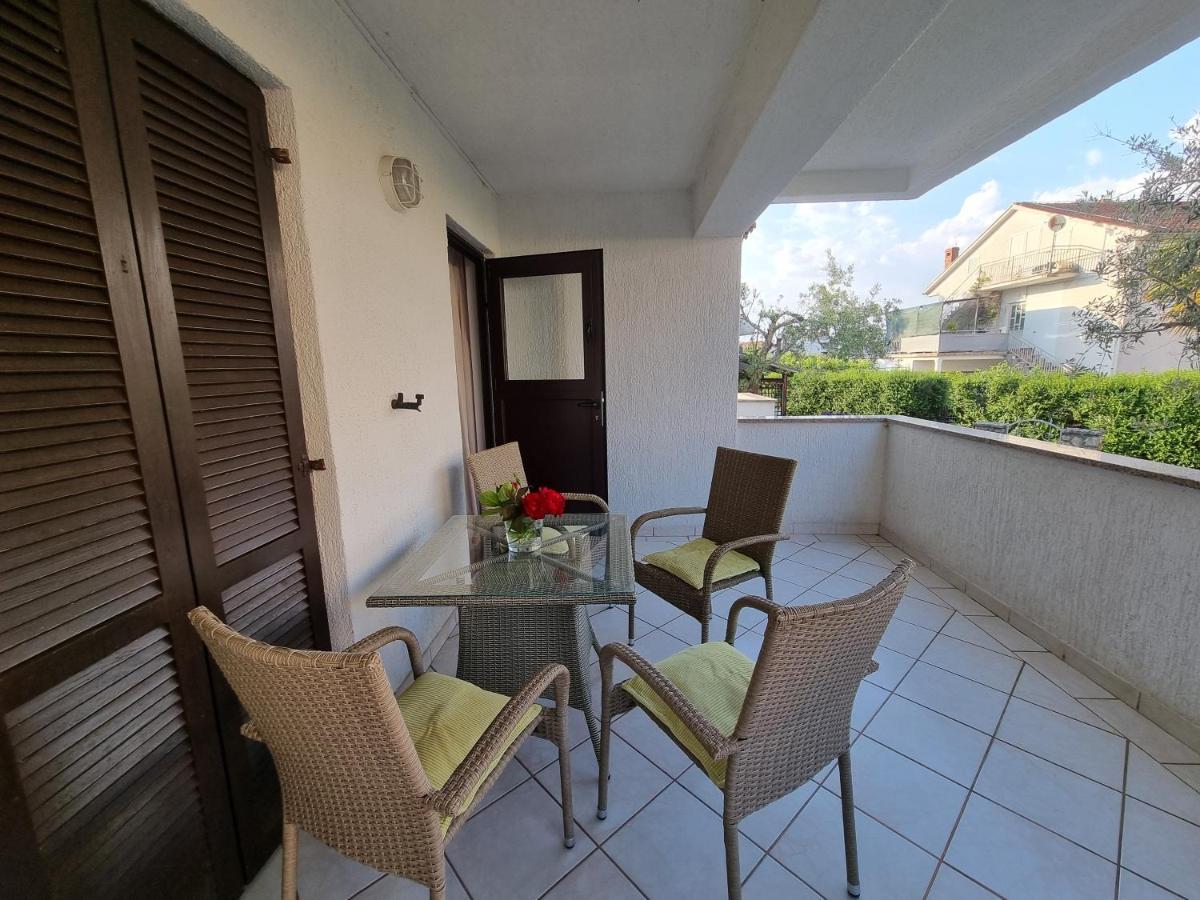 Apartment Marina Porat  Bagian luar foto