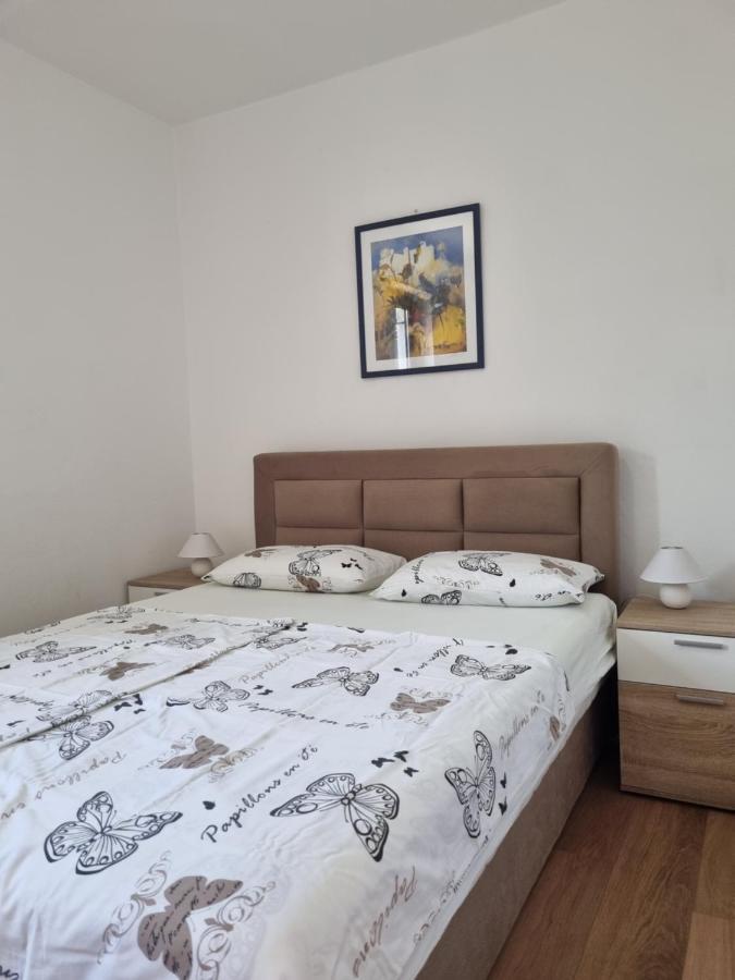 Apartment Marina Porat  Bagian luar foto